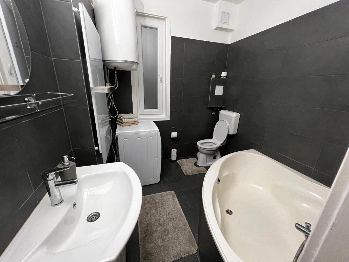 Dave Apartman 2 Szeged Exterior photo